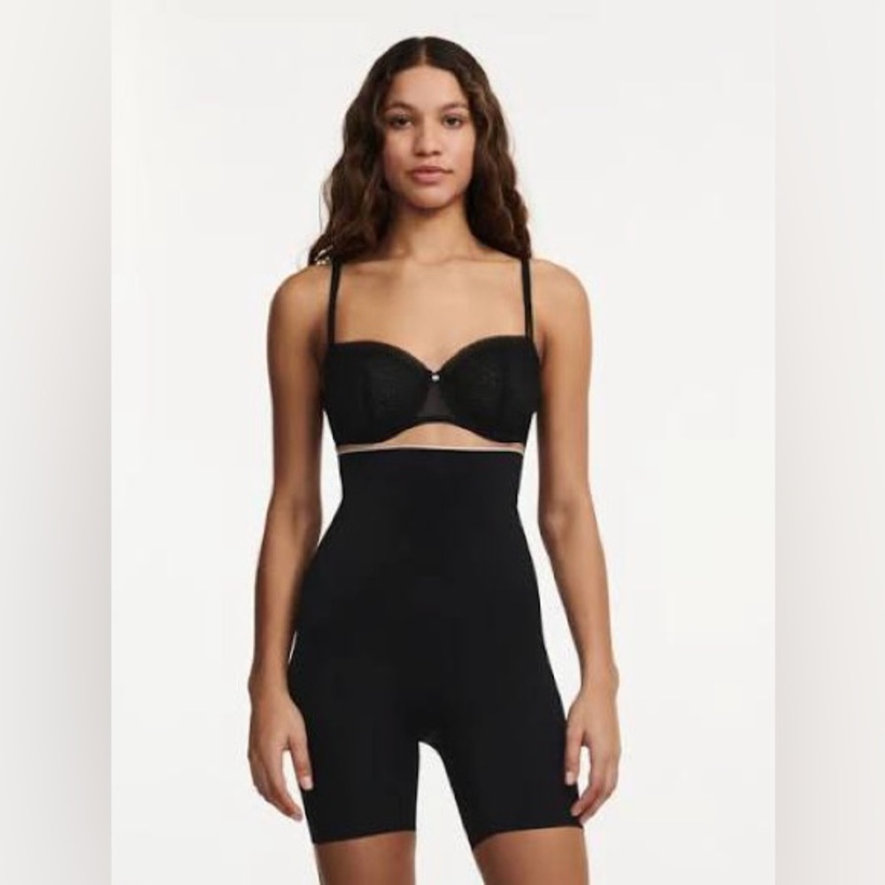 Chantelle Basic Shaping High Waist Mid Thigh Brief NWOT Black Size Large